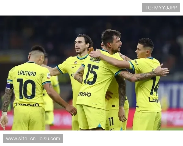 欧冠主题音乐全球巡演启动：托尼·布里登指挥，首站布达佩斯